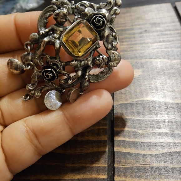 Vintage brooch pins - Picture 11 of 16